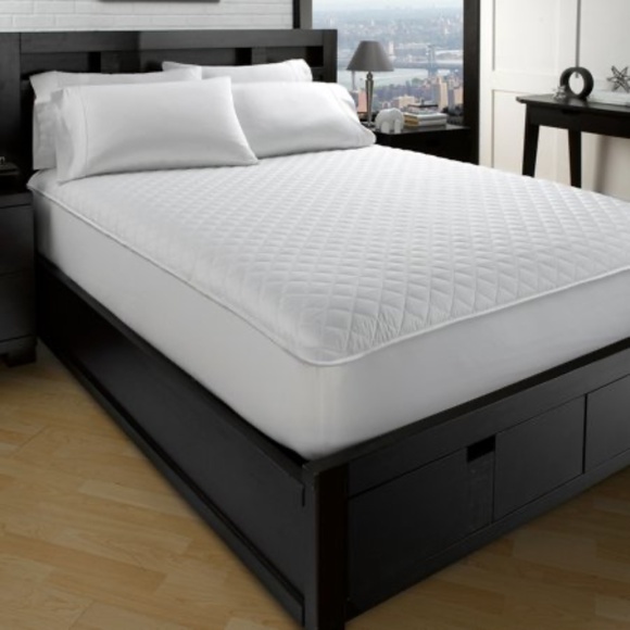 Ella Jayne Allergy-Free Dust Mite Free Mattress Protector, King NWT - Picture 1 of 1